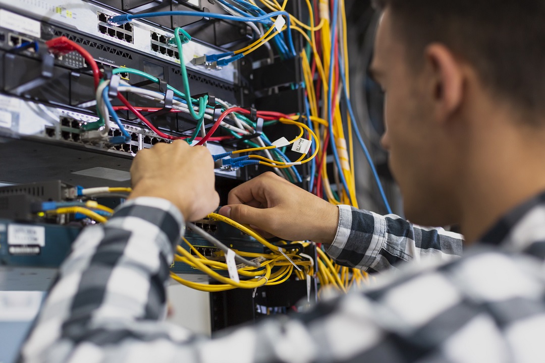 Tentang HomeAccess Business